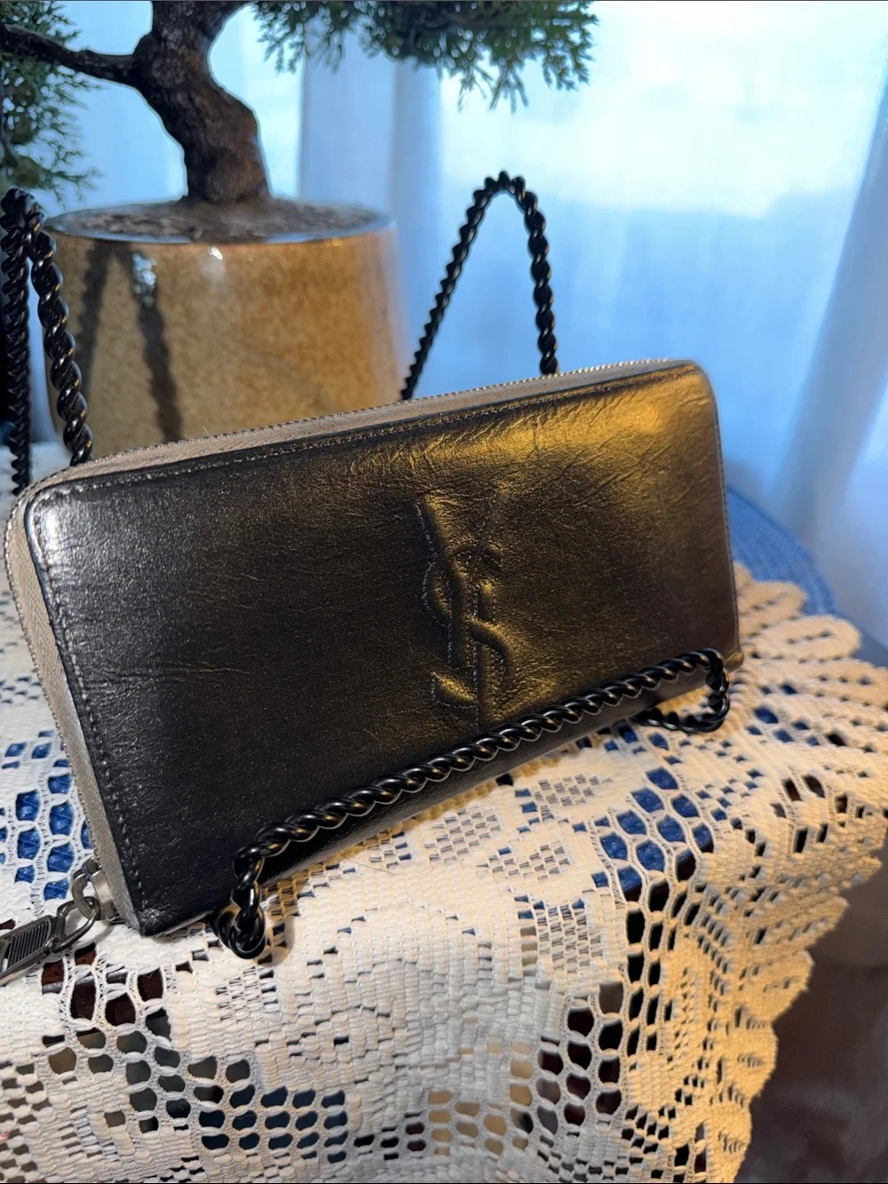 Vintage Yves Saint Laurent Zip-Around Wallet In Black Leather - Picture 2 of 16